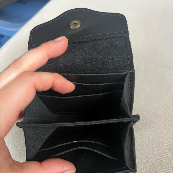 Portland Leather Black Wallet - Picture 4 of 4